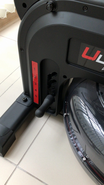 Гребной тренажер Ultra Gym UG-RW002